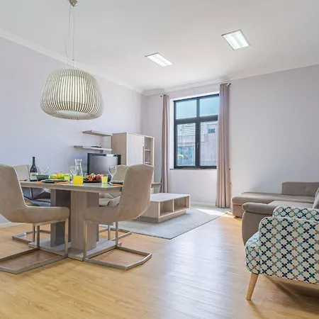 Herz-altstadt-zentrum 5 Stars By Interhome Апартаменты Фуншал